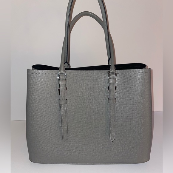 Prada-Saffiano Cuir Large Double Tote Bag with strap - Picture 2 of 15